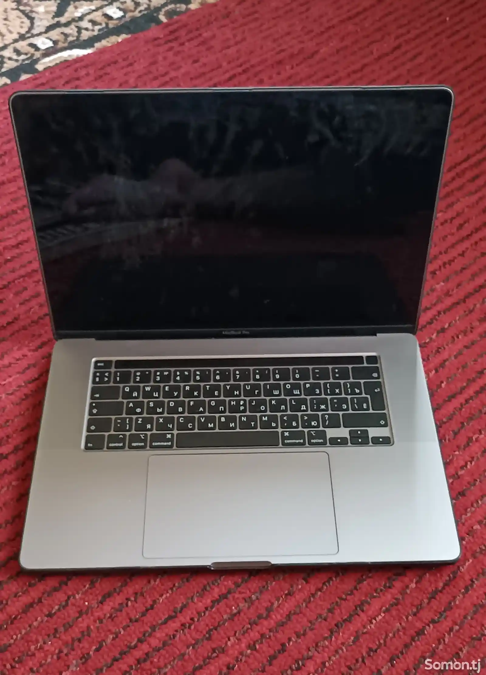 Ноутбук Apple MacBook-2