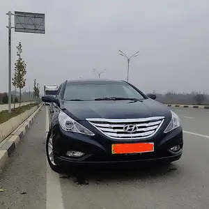 Hyundai Sonata, 2012