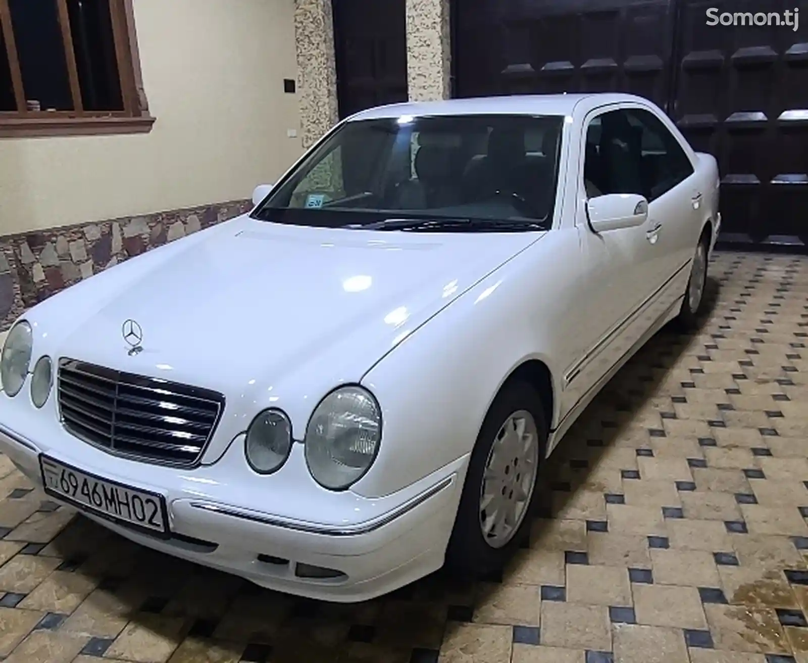 Mercedes-Benz E class, 2000-3