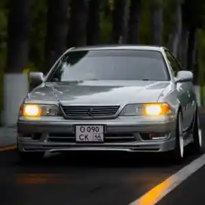 Лобовое стекло Toyota Mark 2000