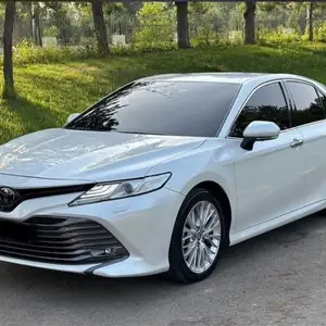 Toyota Camry, 2022