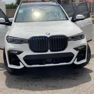 BMW X7, 2020