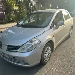 Nissan Tiida, 2009