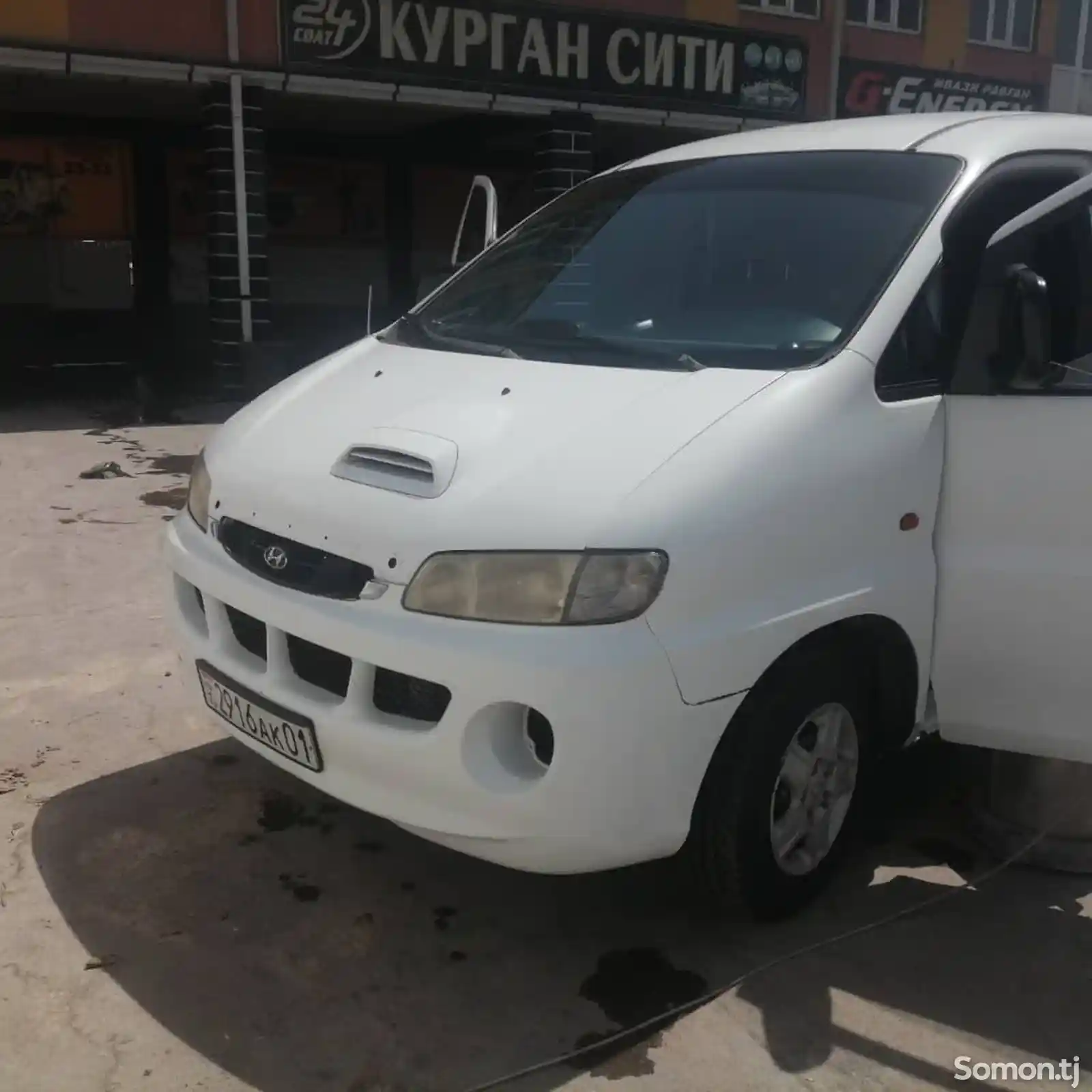 Фургон Hyundai Starex, 2002-2