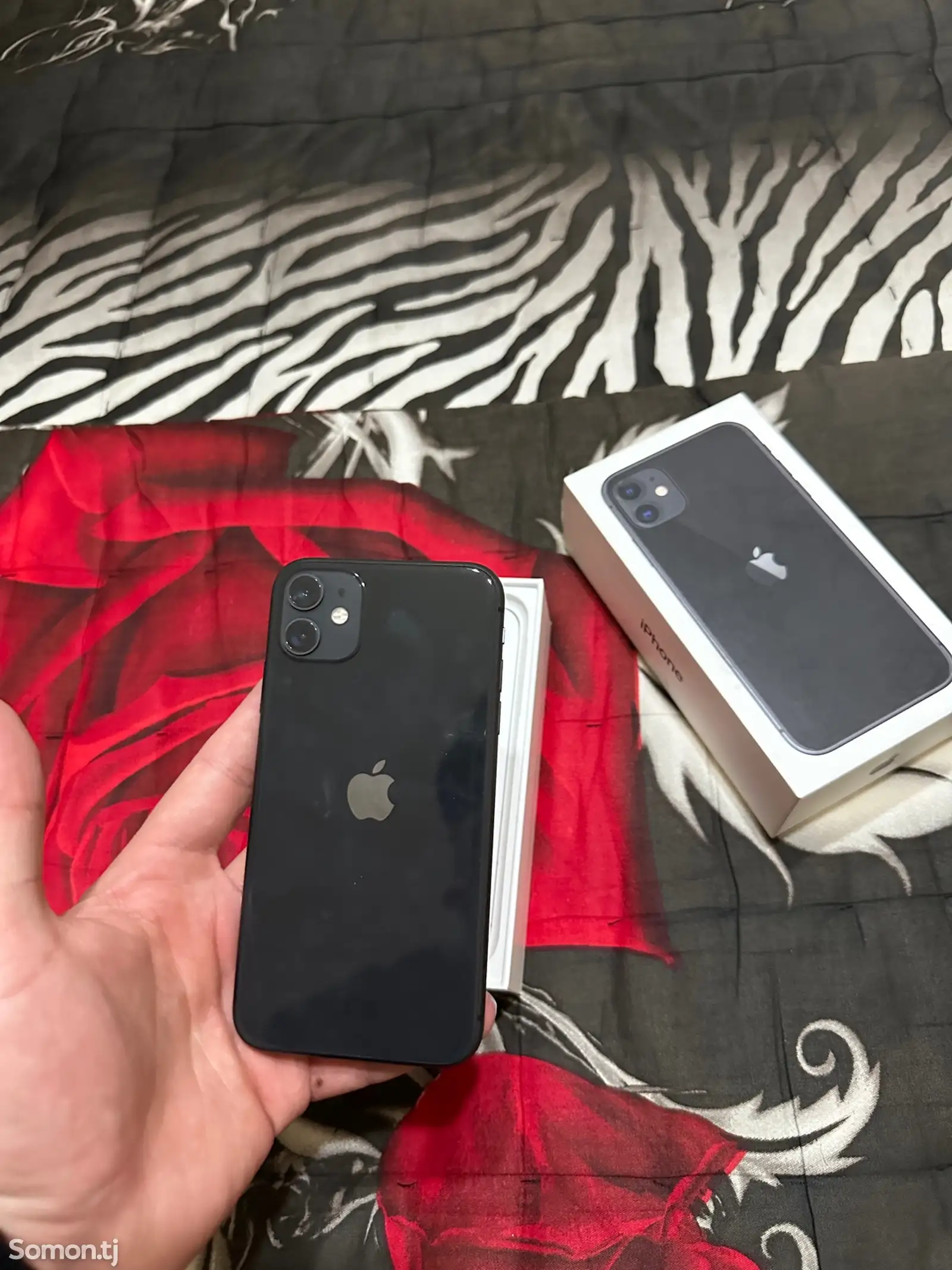 Apple iPhone 11, 64 gb, Purple-1