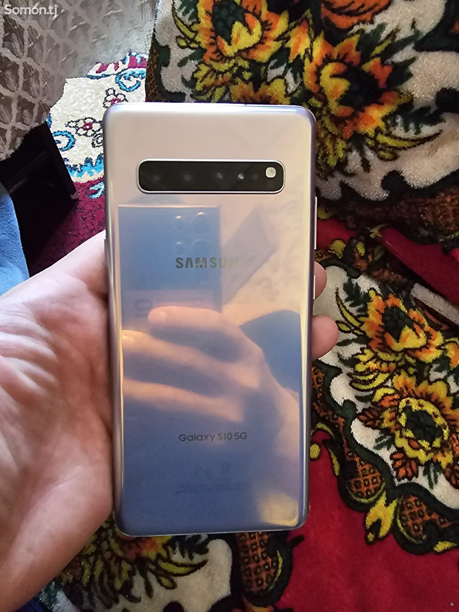 Samsung Galaxy S10-1