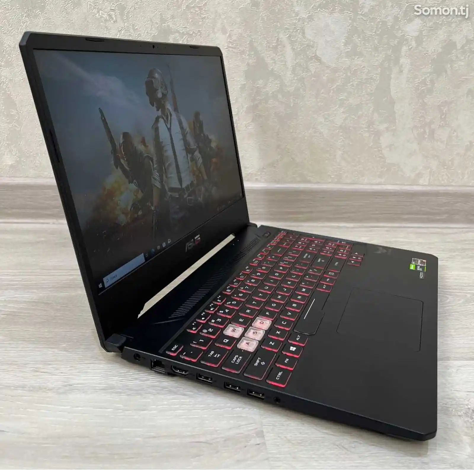 Игровой ноутбук Asus i5 9300h GTX1650 SSD512-5