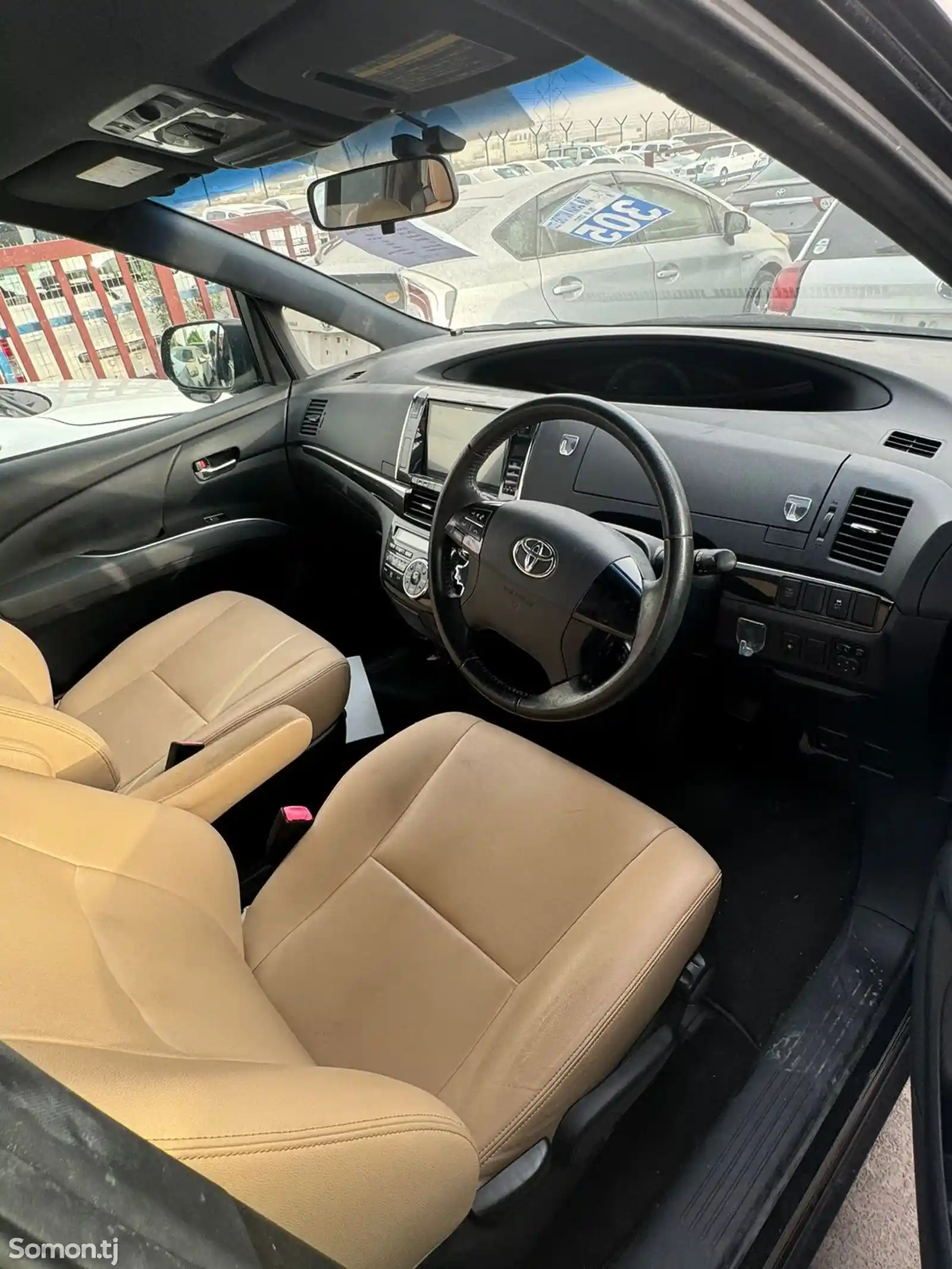 Toyota Estima, 2014-6