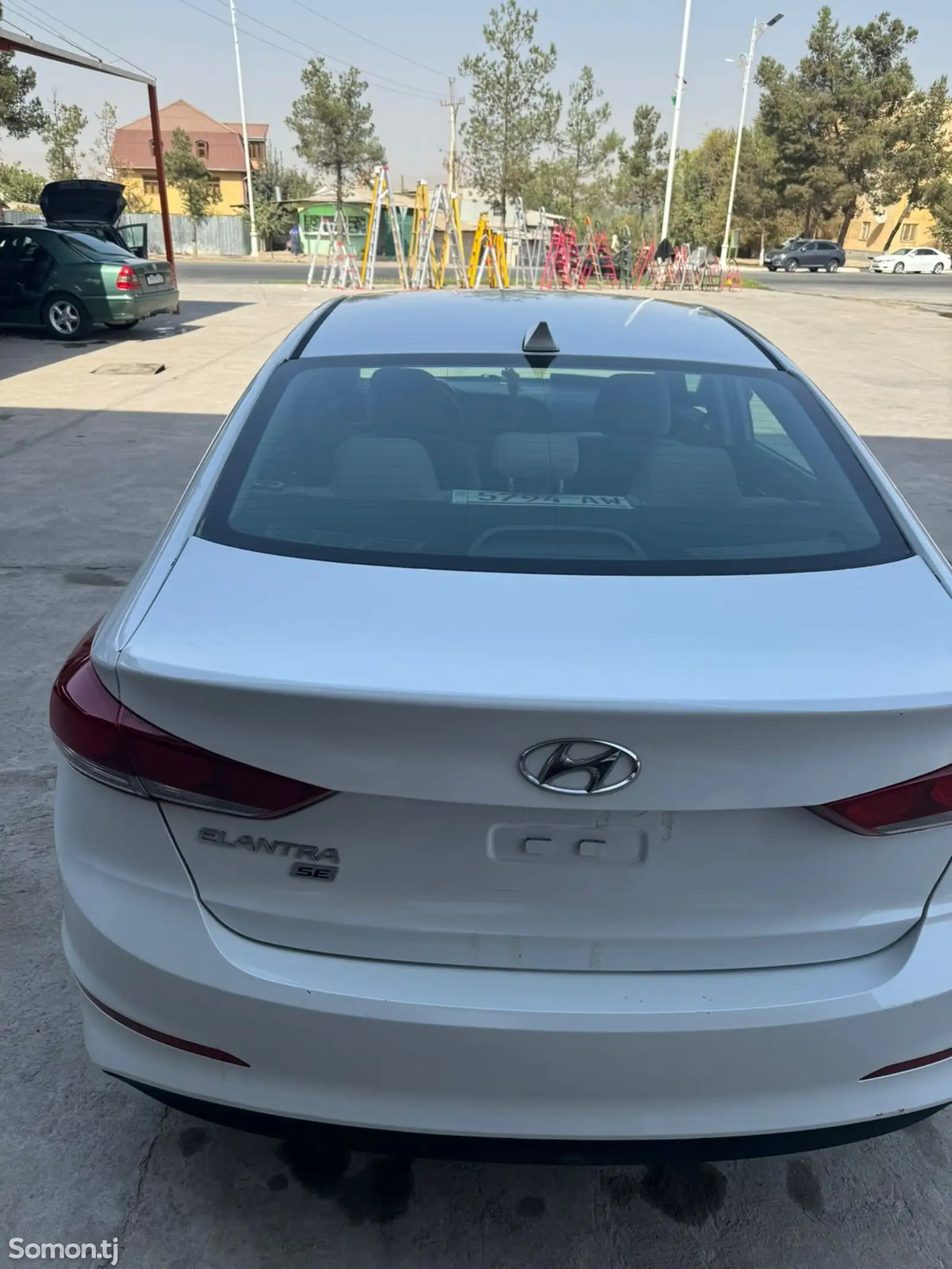 Hyundai Elantra, 2017-6