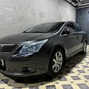 Toyota Avensis, 2010