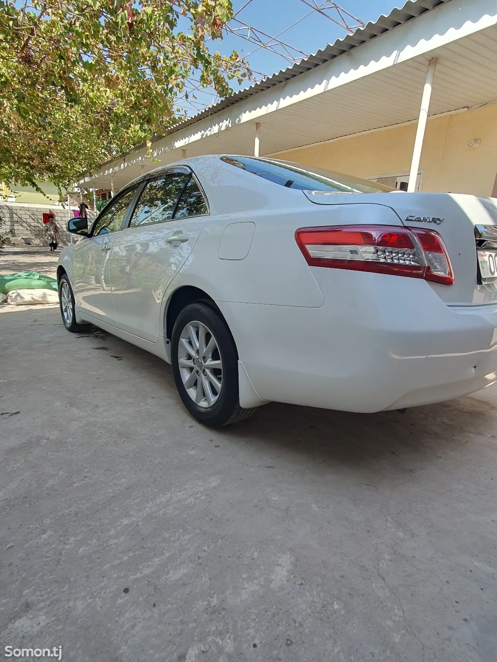 Toyota Camry, 2010-6