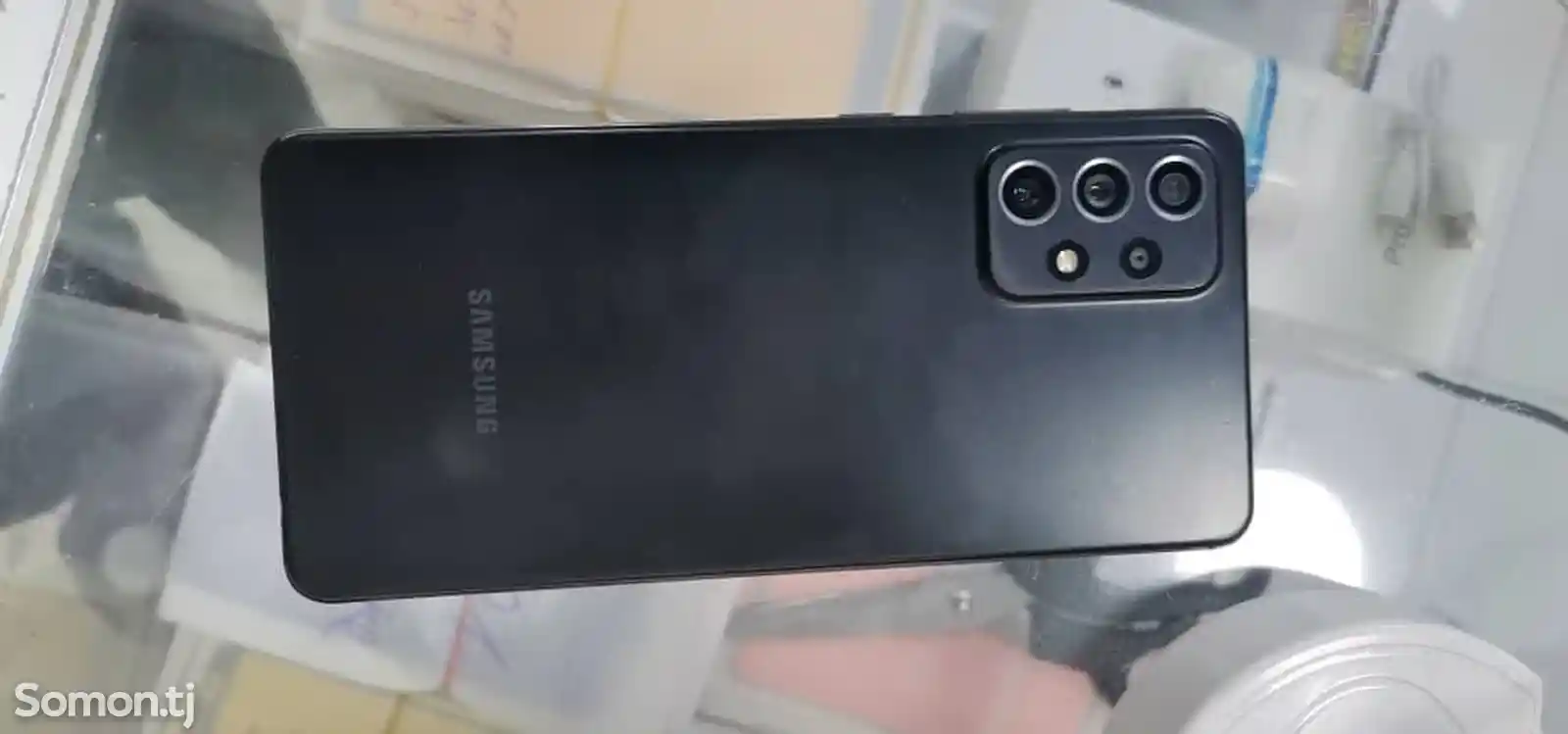 Samsung Galaxy A72-3