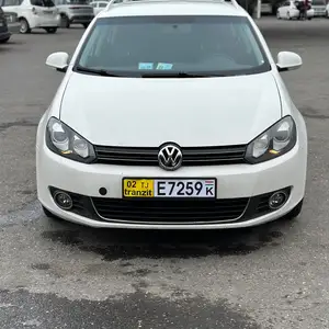 Volkswagen Golf, 2010