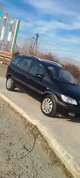 Opel Zafira, 2004-2