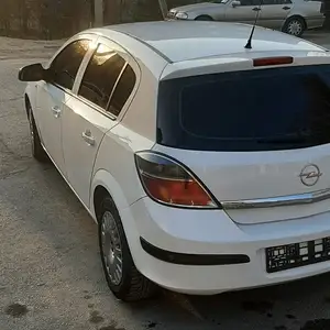 Opel Astra H, 2010