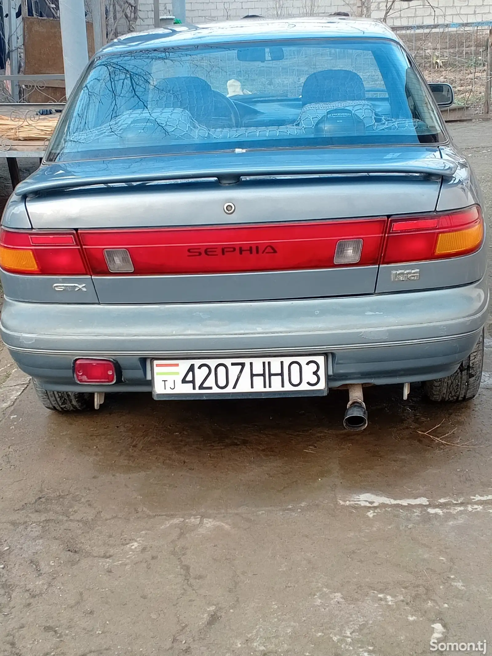 Kia Sephia, 1993-1