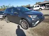 Toyota RAV 4, 2017-3