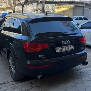 Audi Q7, 2008