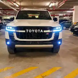 Toyota Land Cruiser, 2024