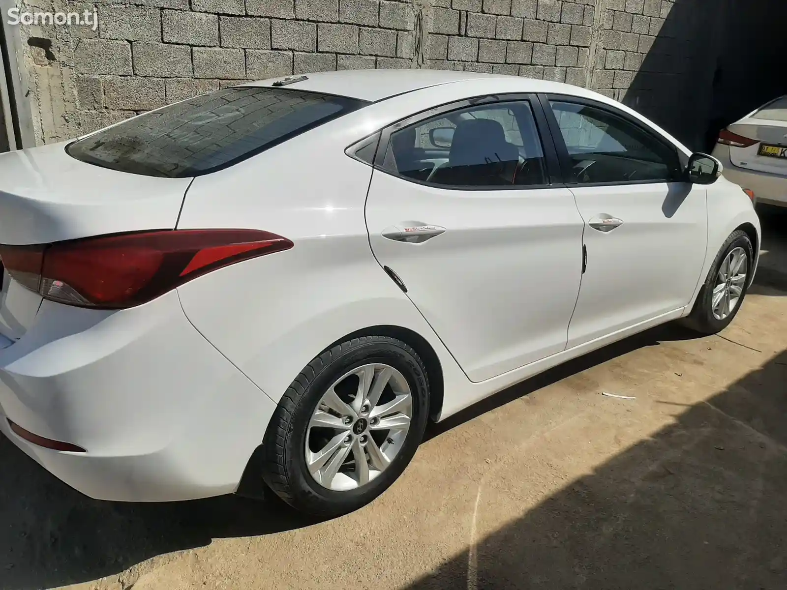 Hyundai Elantra, 2016-7