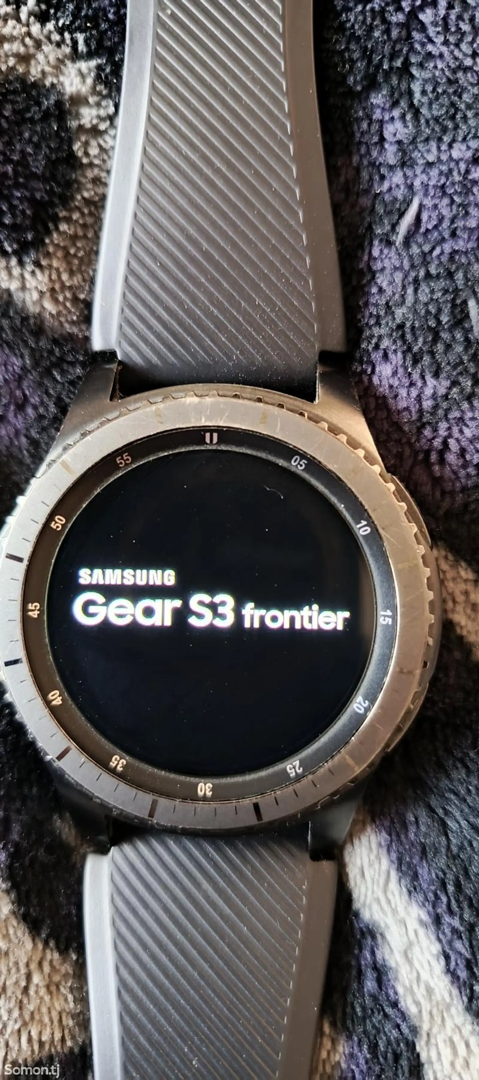 Смарт часы Samsung Gear S3-1