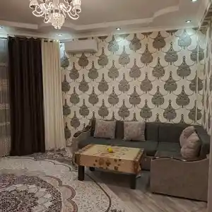 2-комн. квартира, 14 этаж, 60м², Исмоили Сомони, Гранд Отель