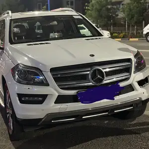 Комплект бампер и фар от Mercedes-Benz GL 2016