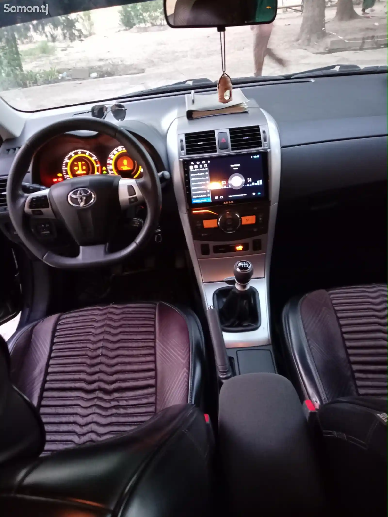 Toyota Corolla, 2010-8