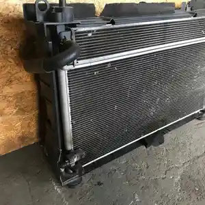 Радиатор охлаждения кондиционера Toyota Prius
