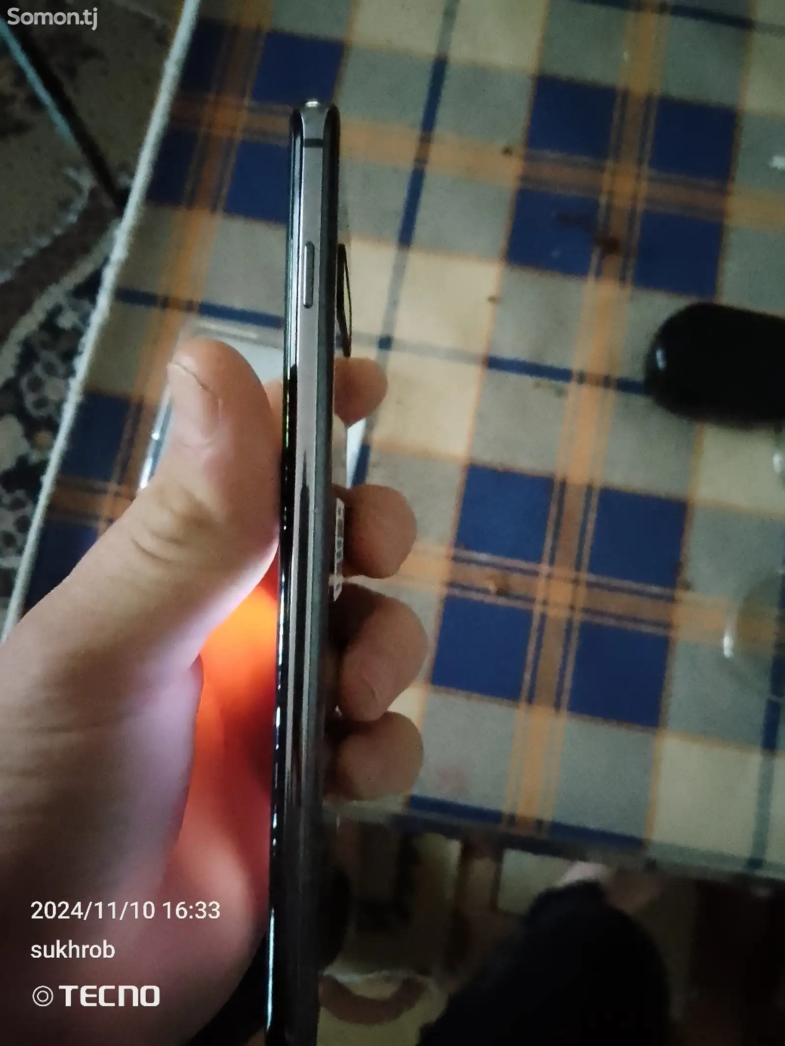 Samsung Galaxy s10 plus-1