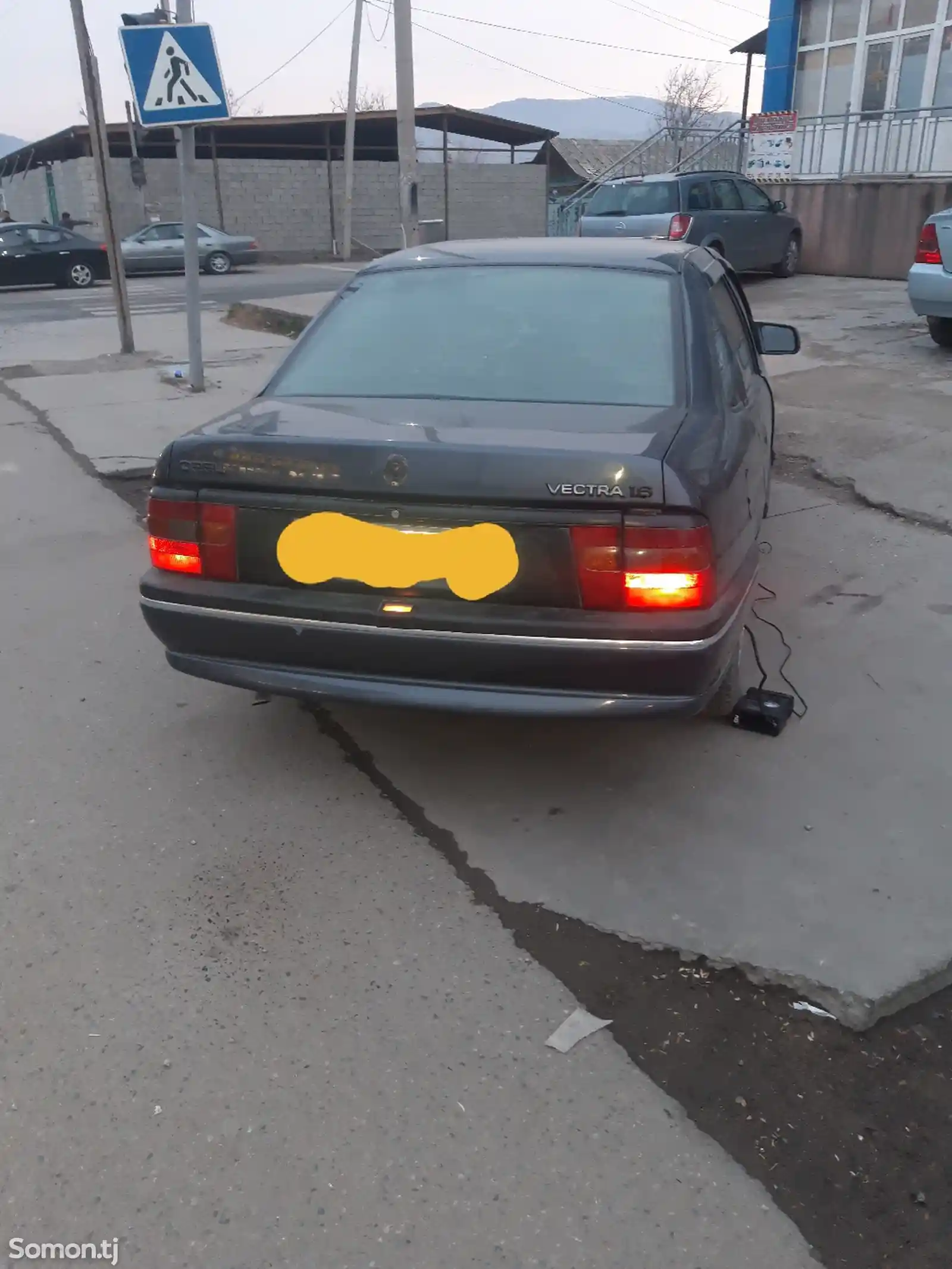 Opel Vectra A, 1995-1