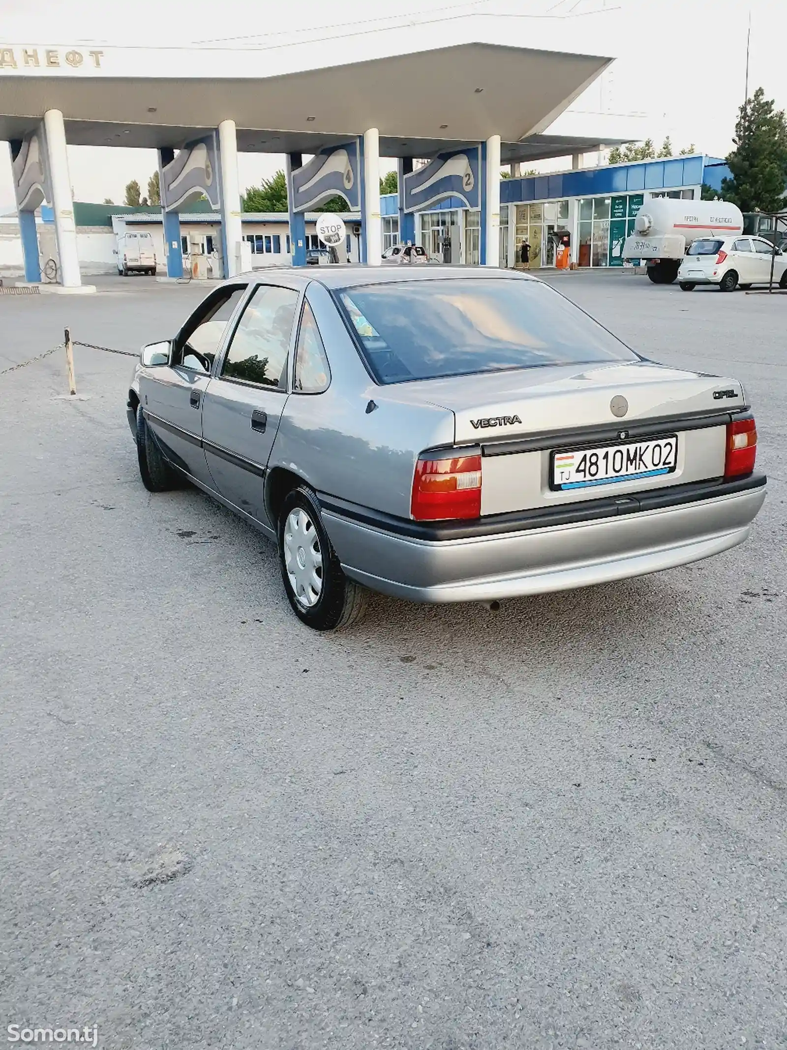 Opel Vectra A, 1993-4