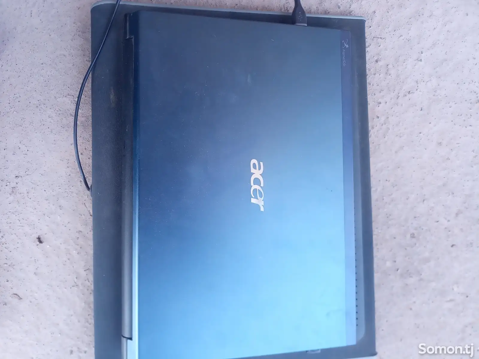 Ноутбук Acer-1