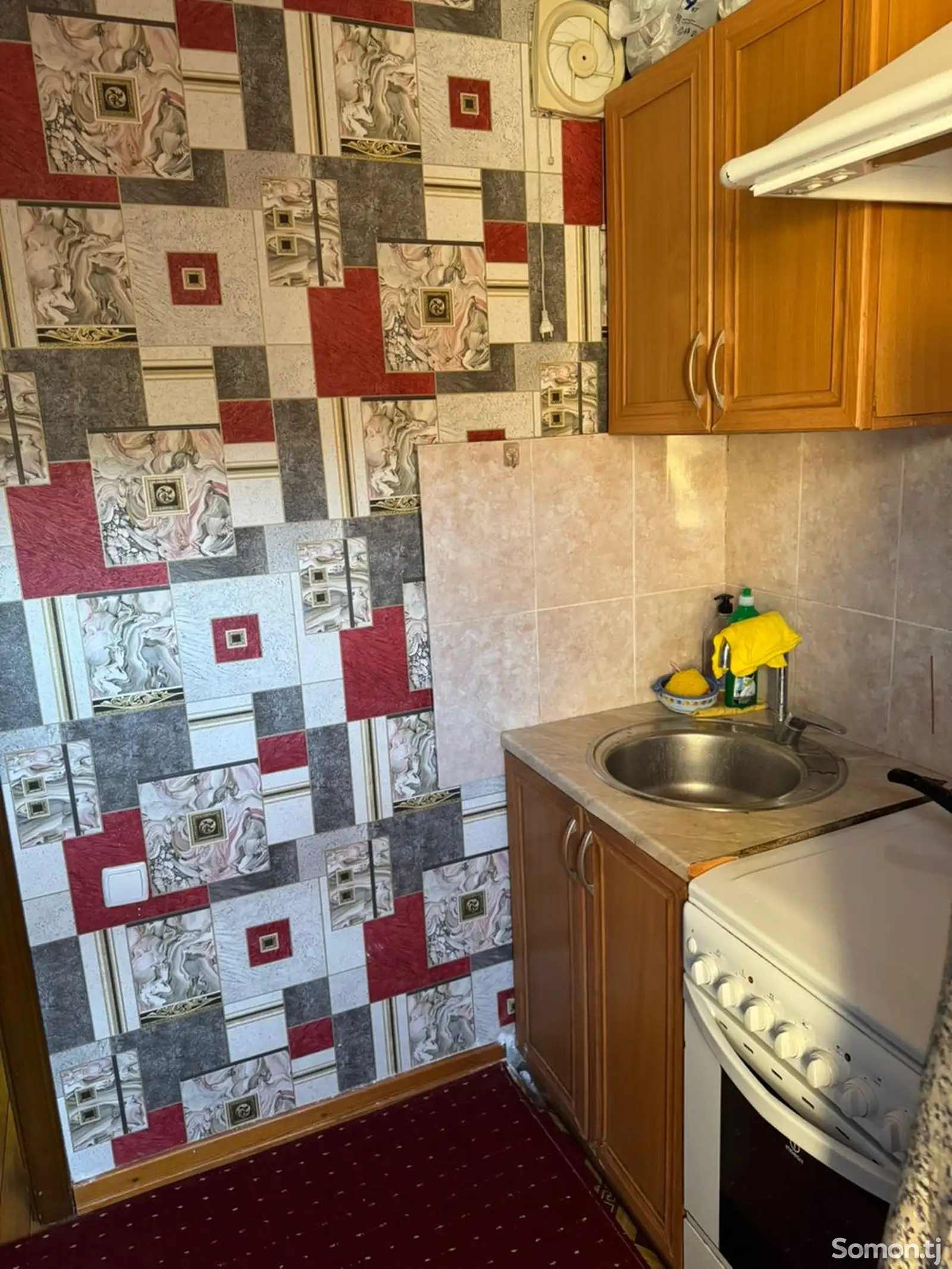 2-комн. квартира, 2 этаж, 50 м², Универмаг-3