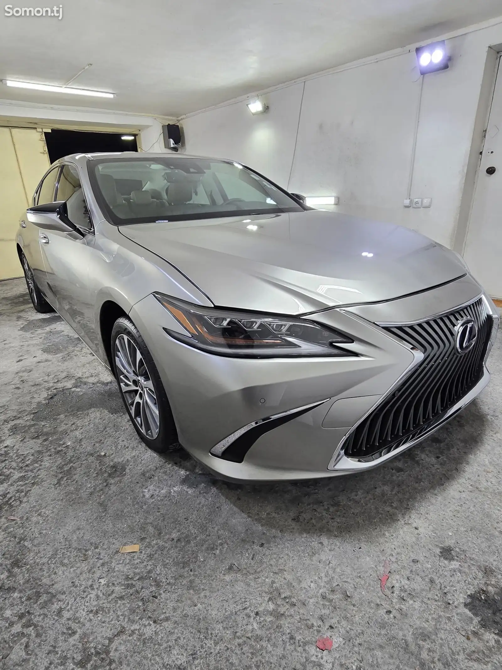 Lexus ES series, 2021-1