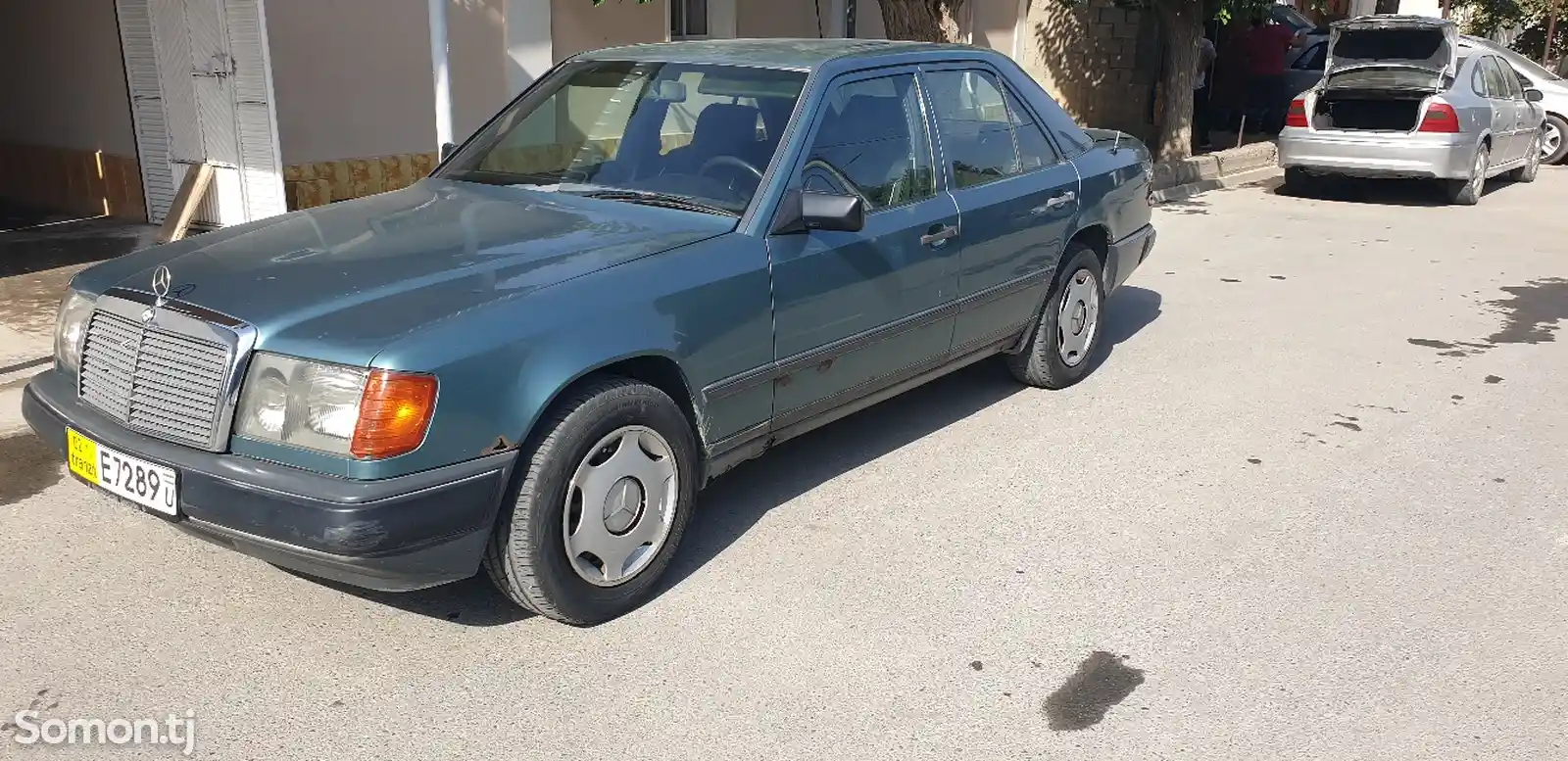 Mercedes-Benz W124, 1988-6