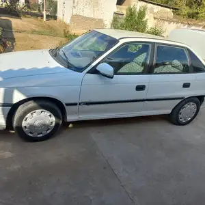 Opel Astra F, 1993