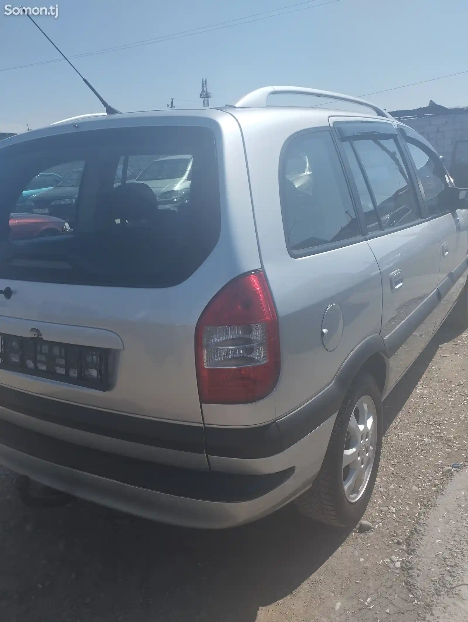 Opel Zafira, 2004-5