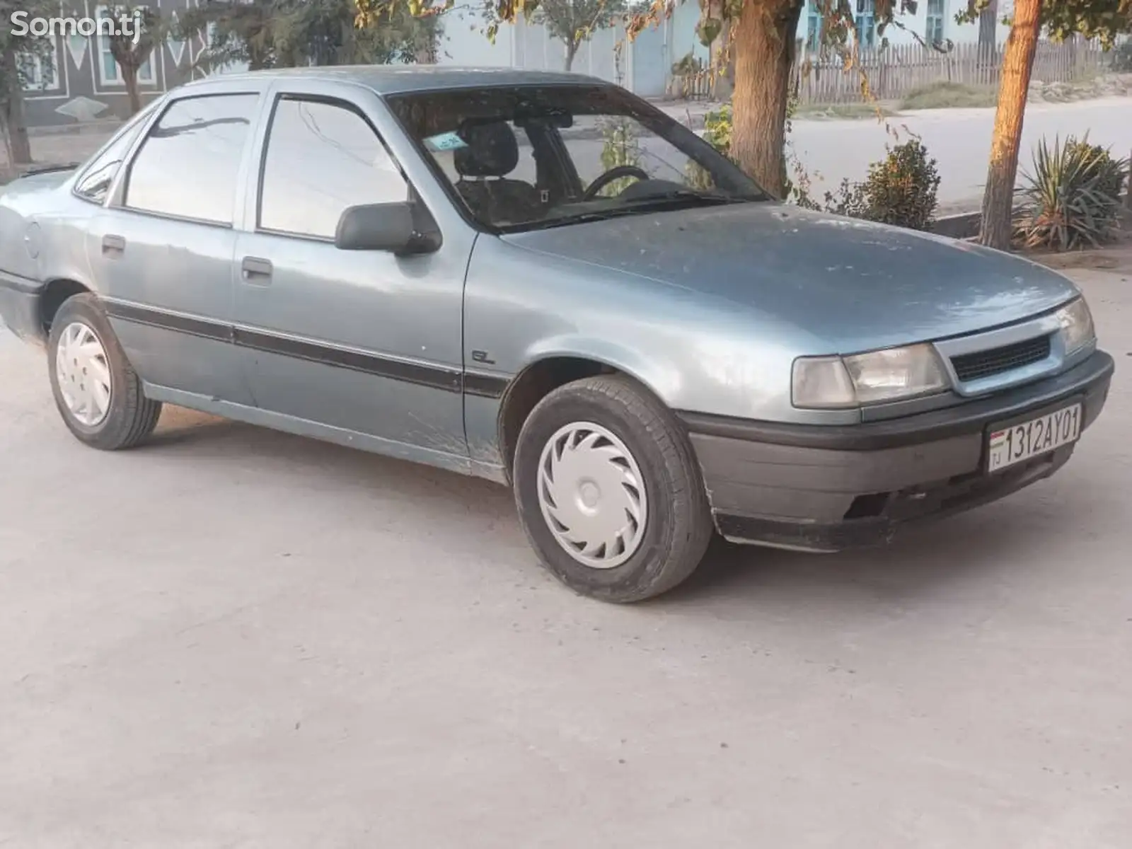 Opel Vectra A, 1990-1