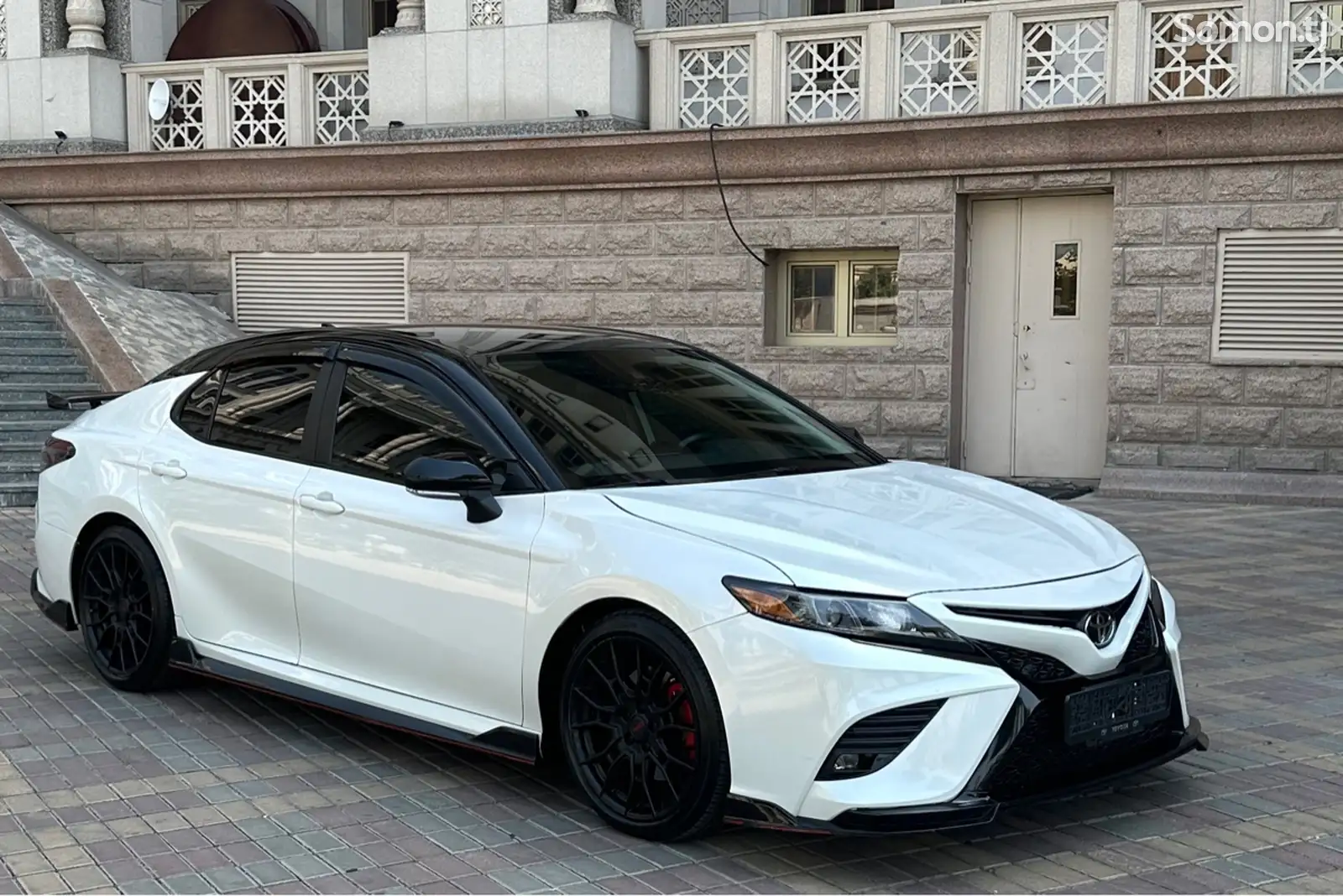 Toyota Camry, 2021-1