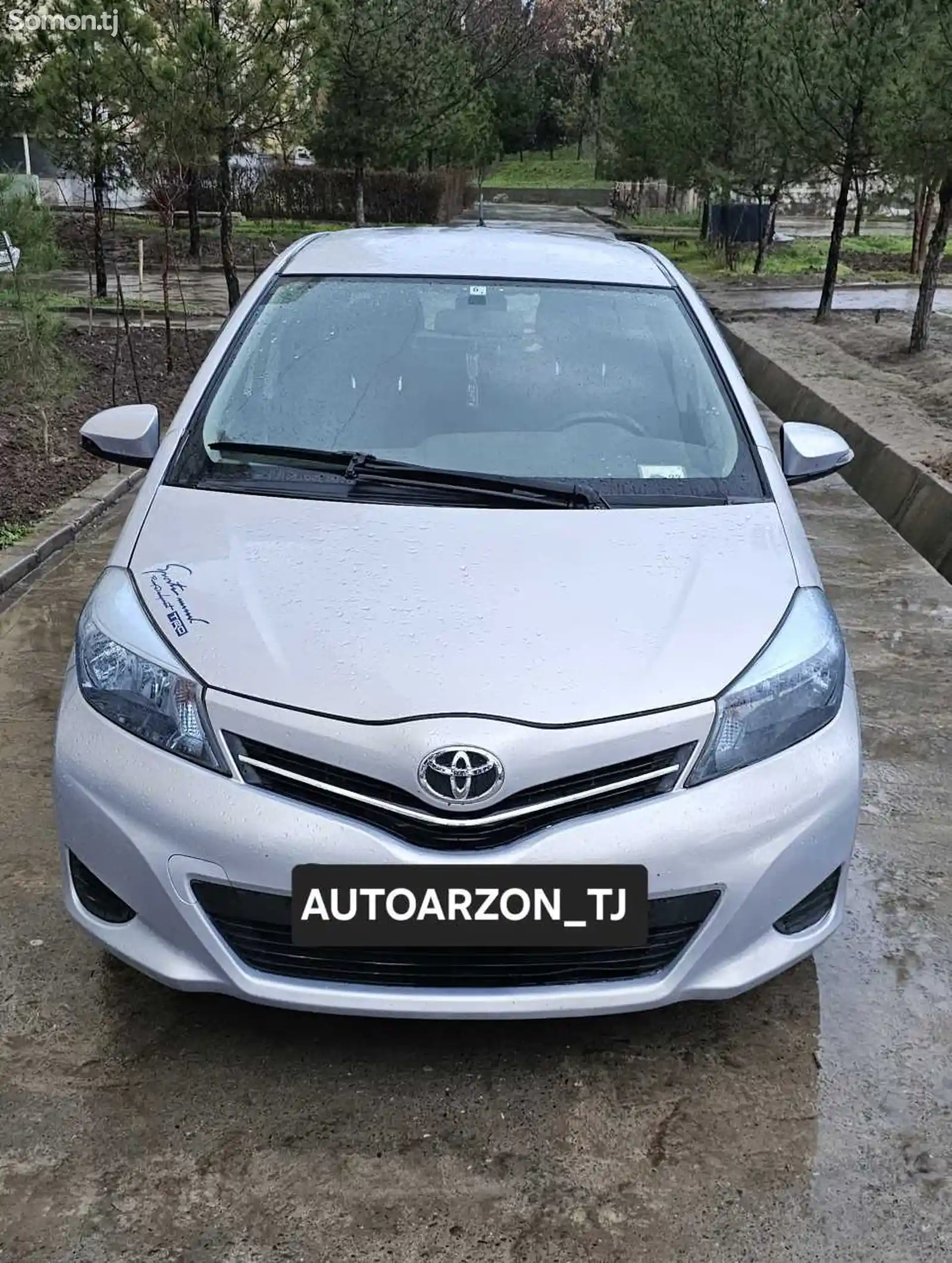 Toyota Vitz, 2012-1
