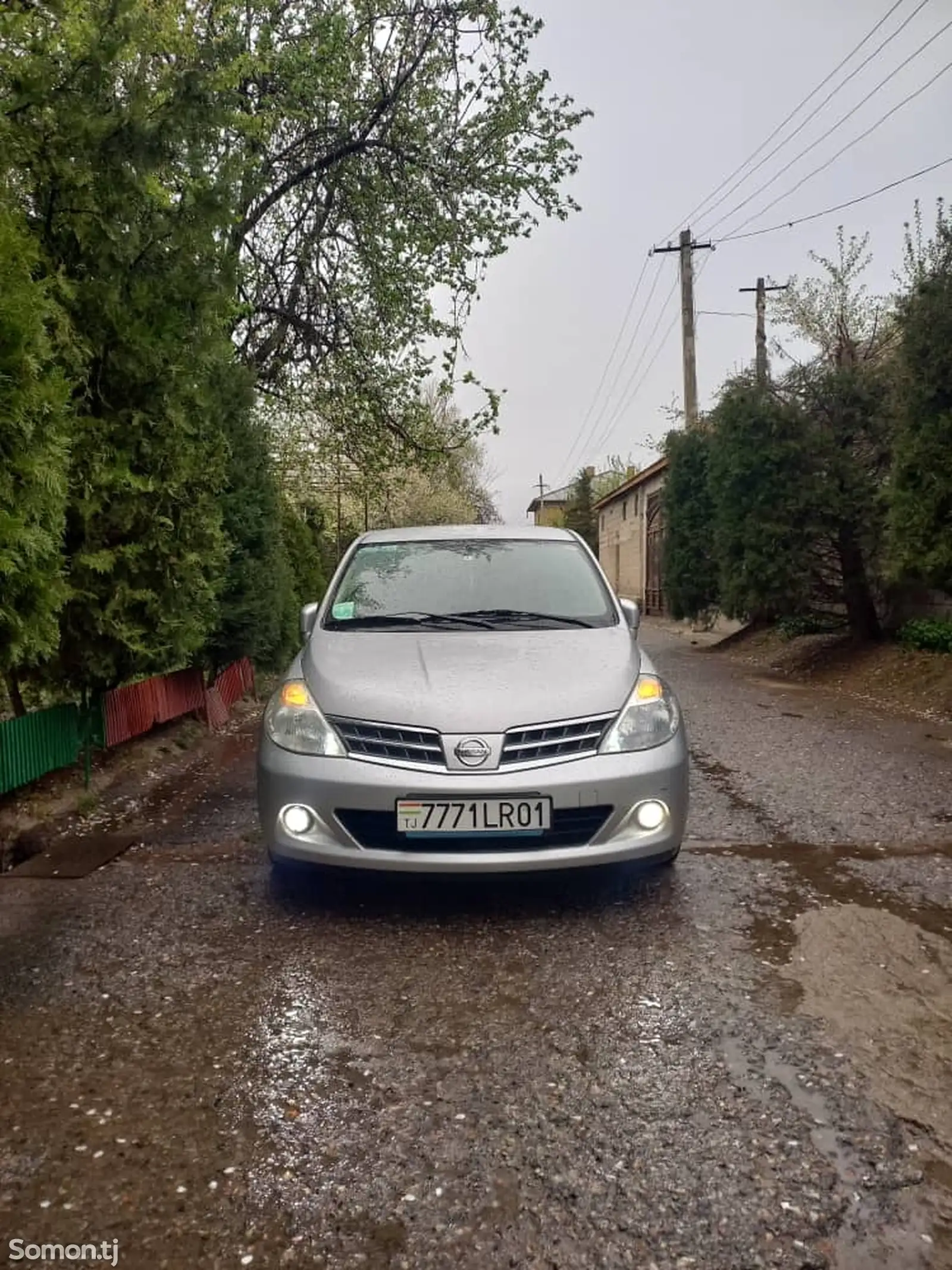 Nissan Tiida, 2010-1