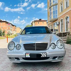 Mercedes-Benz E class, 2000