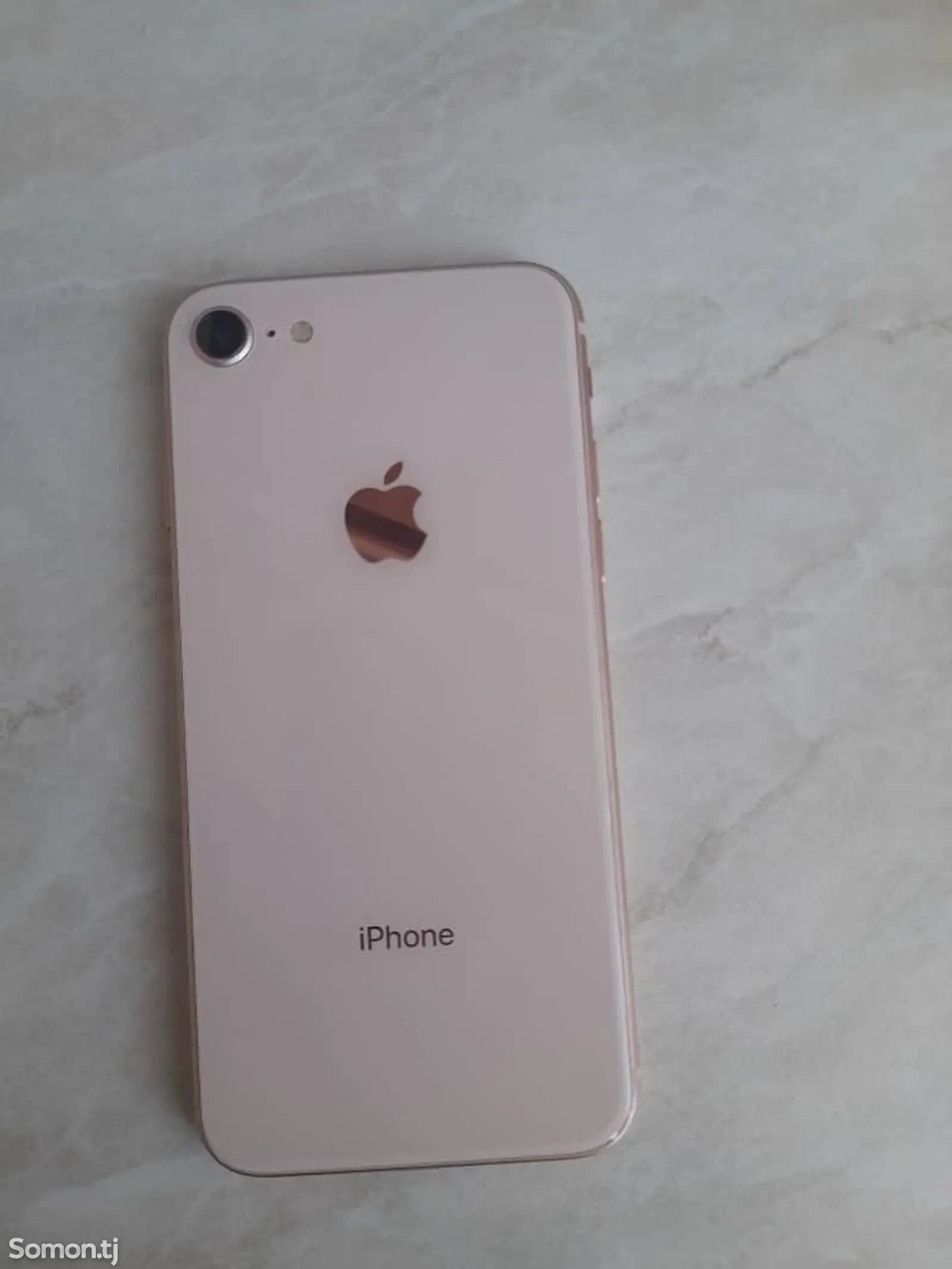 Apple iPhone 8, 64 gb, Gold-1