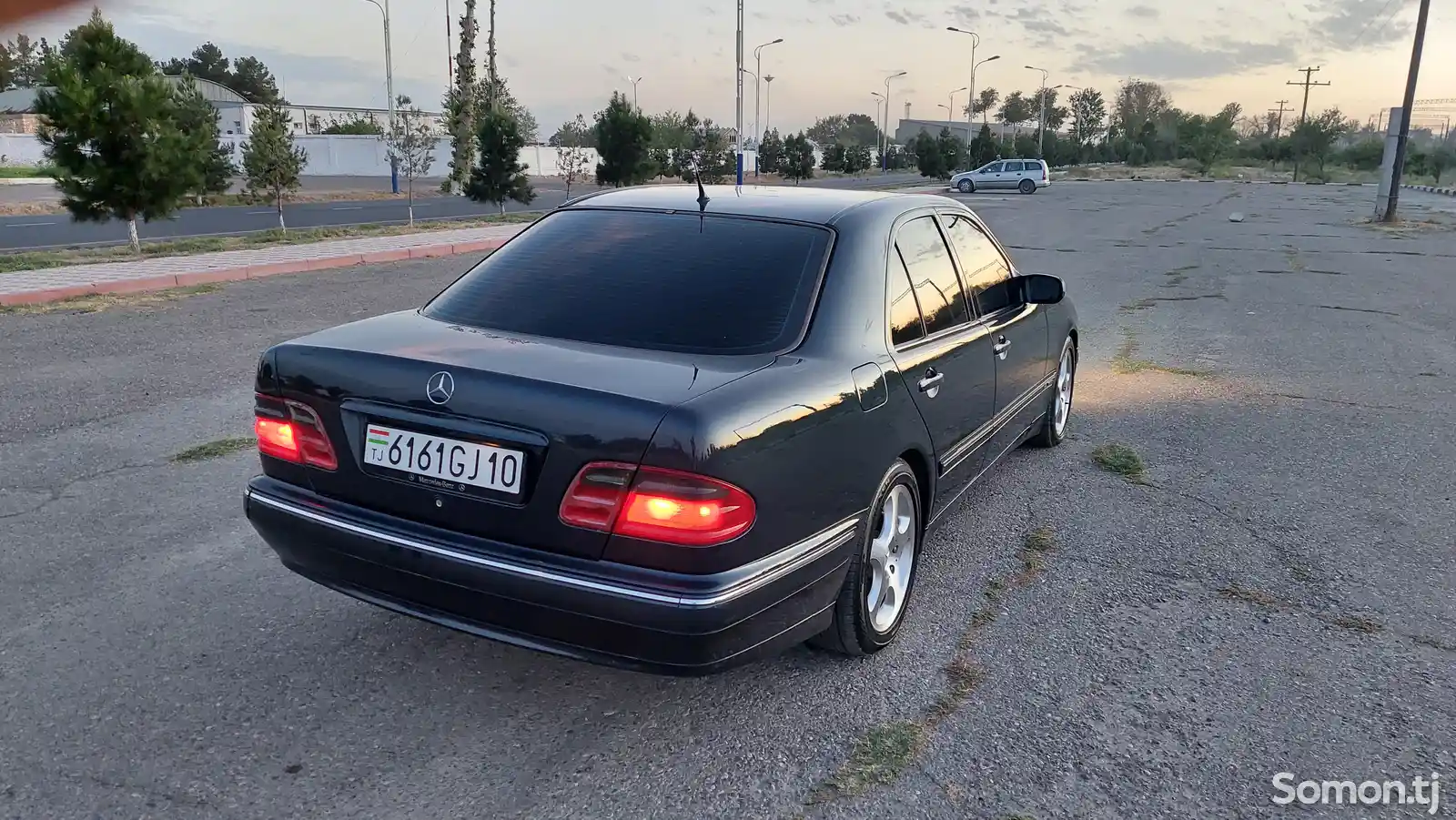 Mercedes-Benz E class, 2000-6