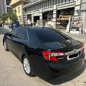 Toyota Camry, 2014