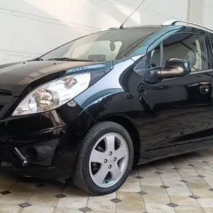 Chevrolet Spark, 2011