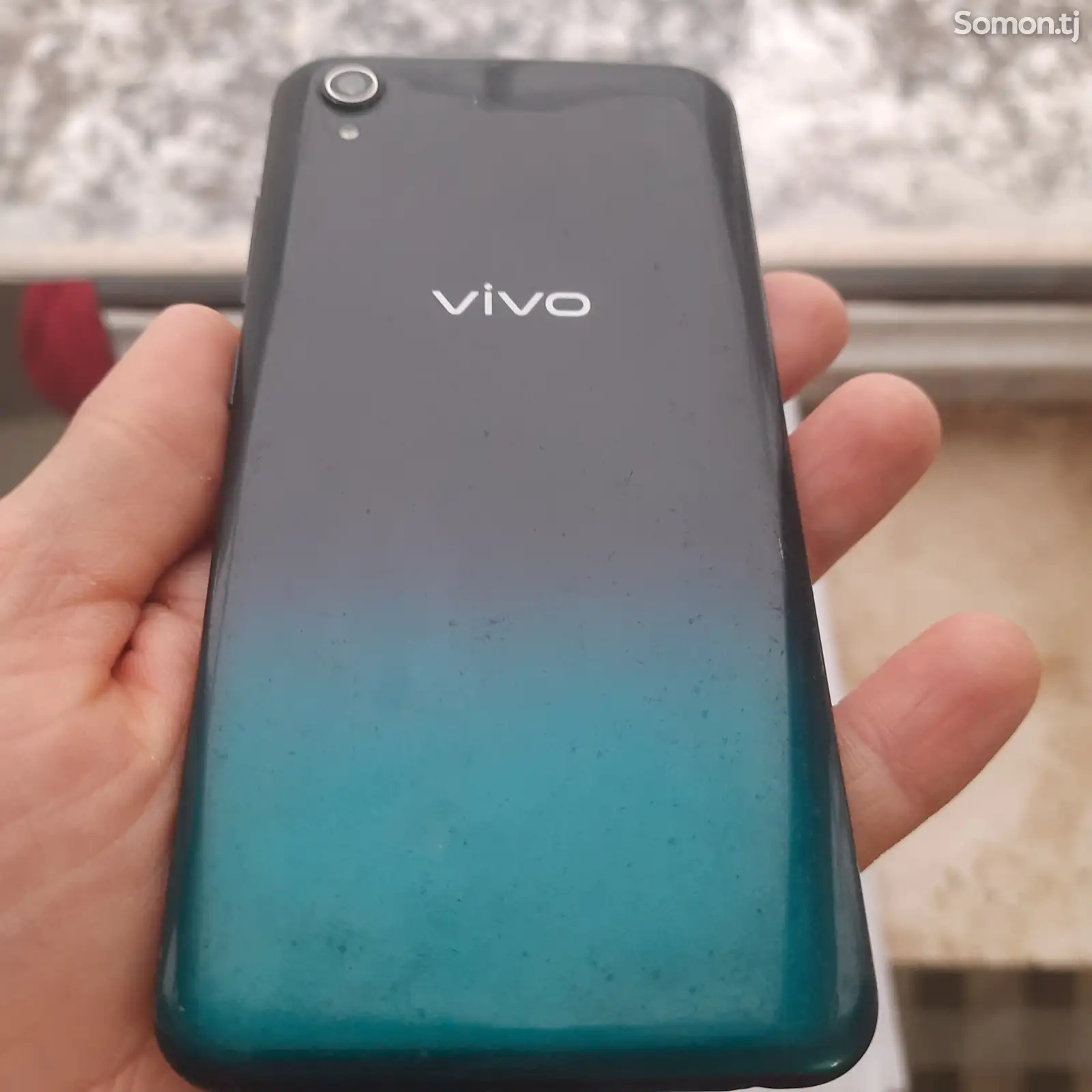 Телефон Vivo-1