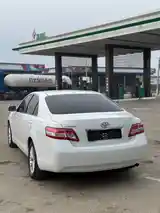 Toyota Camry, 2011-4