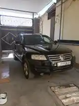 Volkswagen Touareg, 2003-2